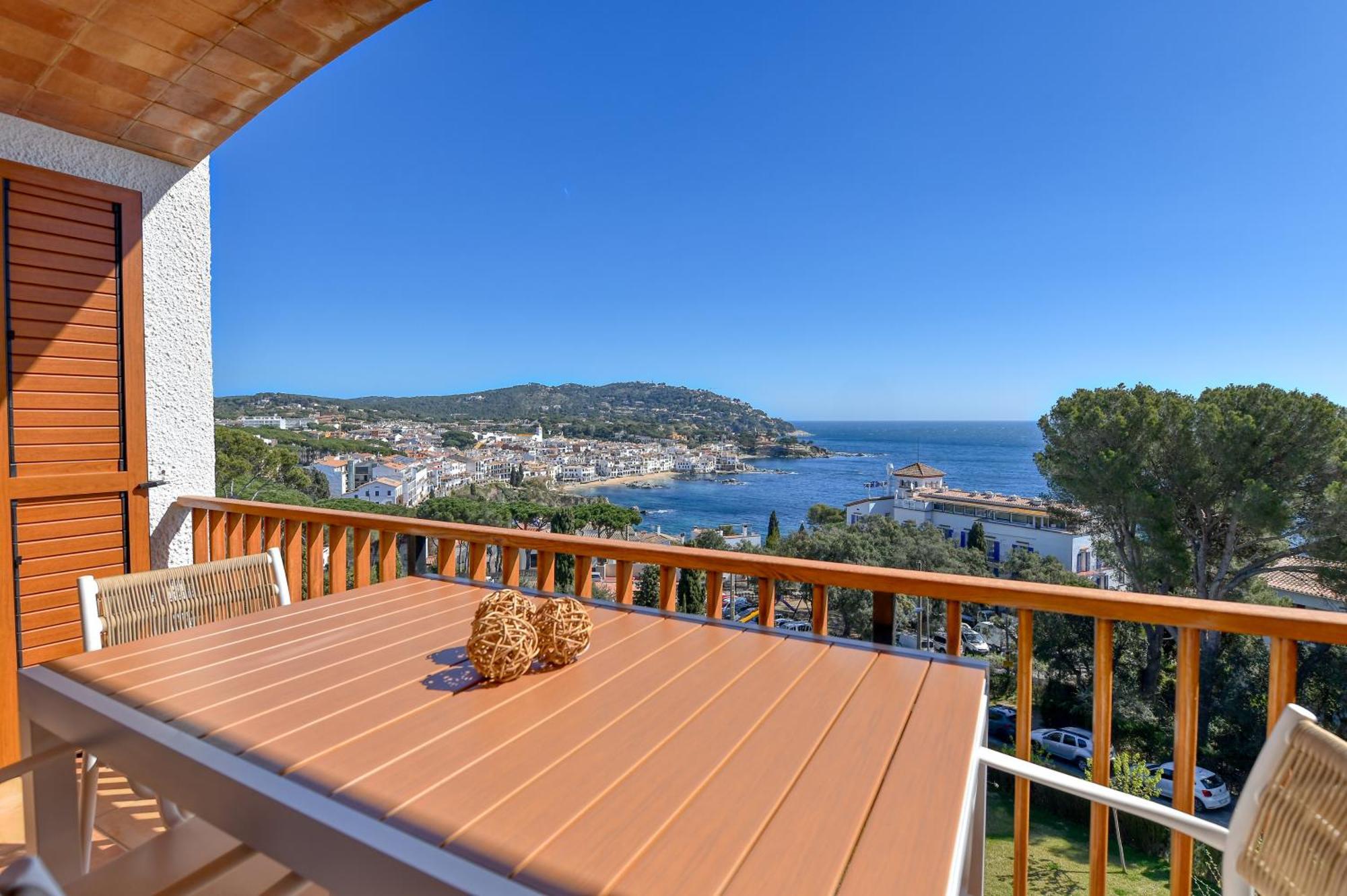Panoramic Sea Views Apartment Calella De Palafrugell Exterior photo