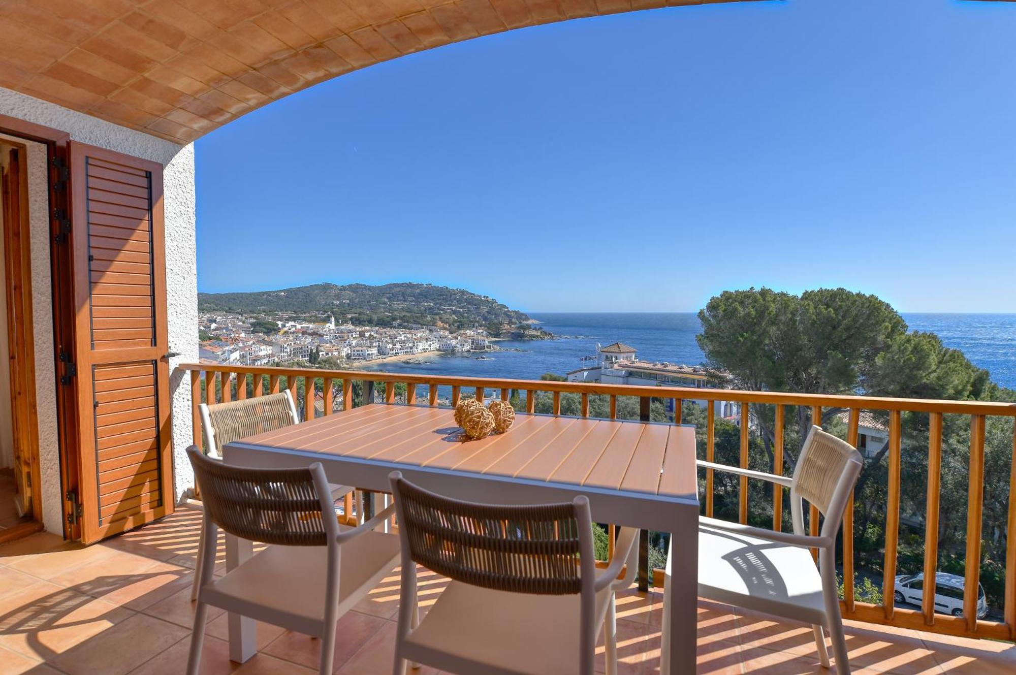 Panoramic Sea Views Apartment Calella De Palafrugell Exterior photo