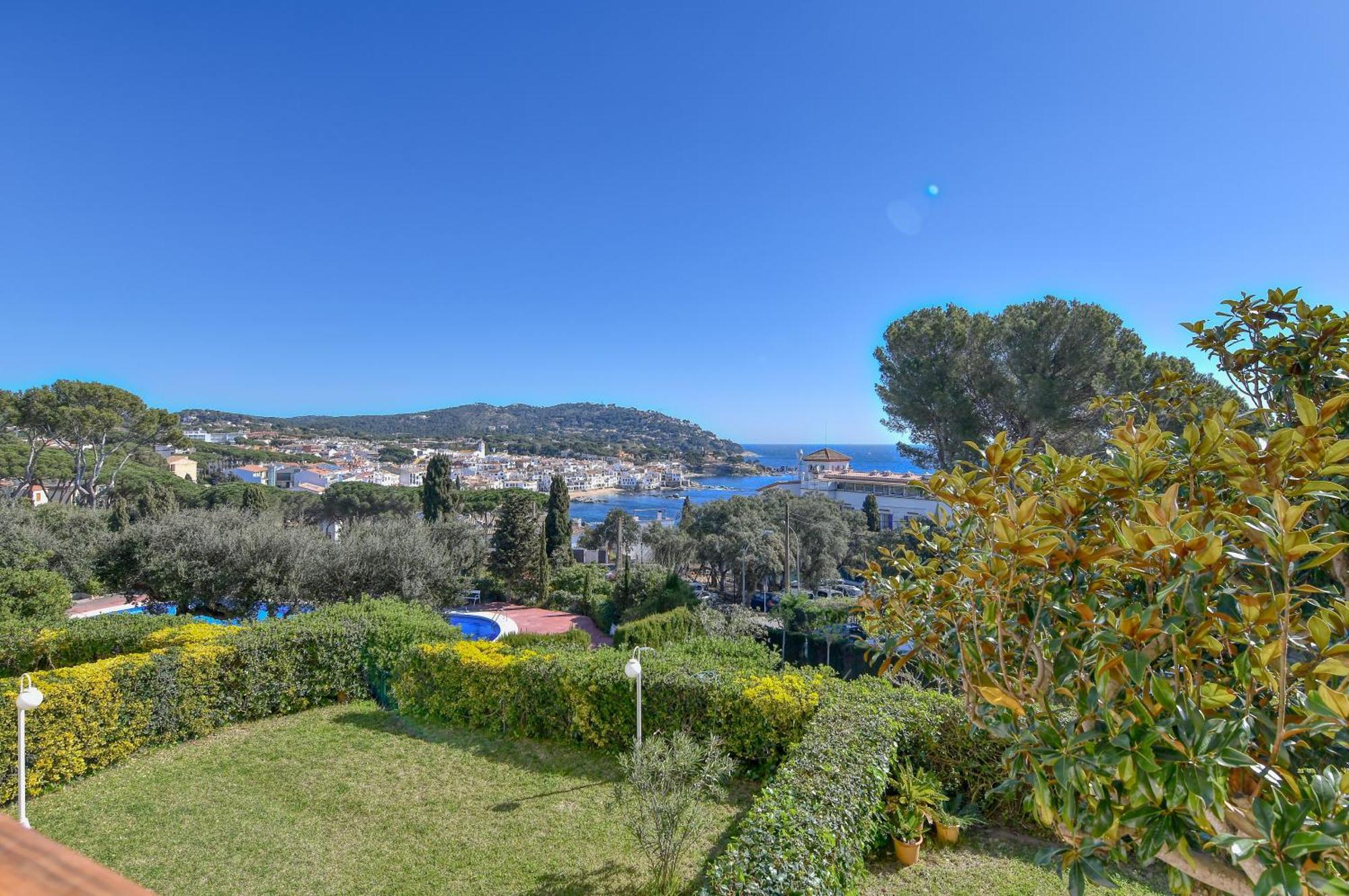 Panoramic Sea Views Apartment Calella De Palafrugell Exterior photo